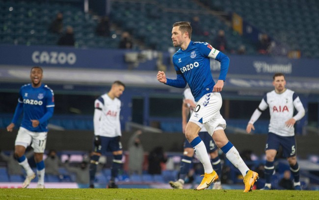 米洛的加盟 米洛的加盟